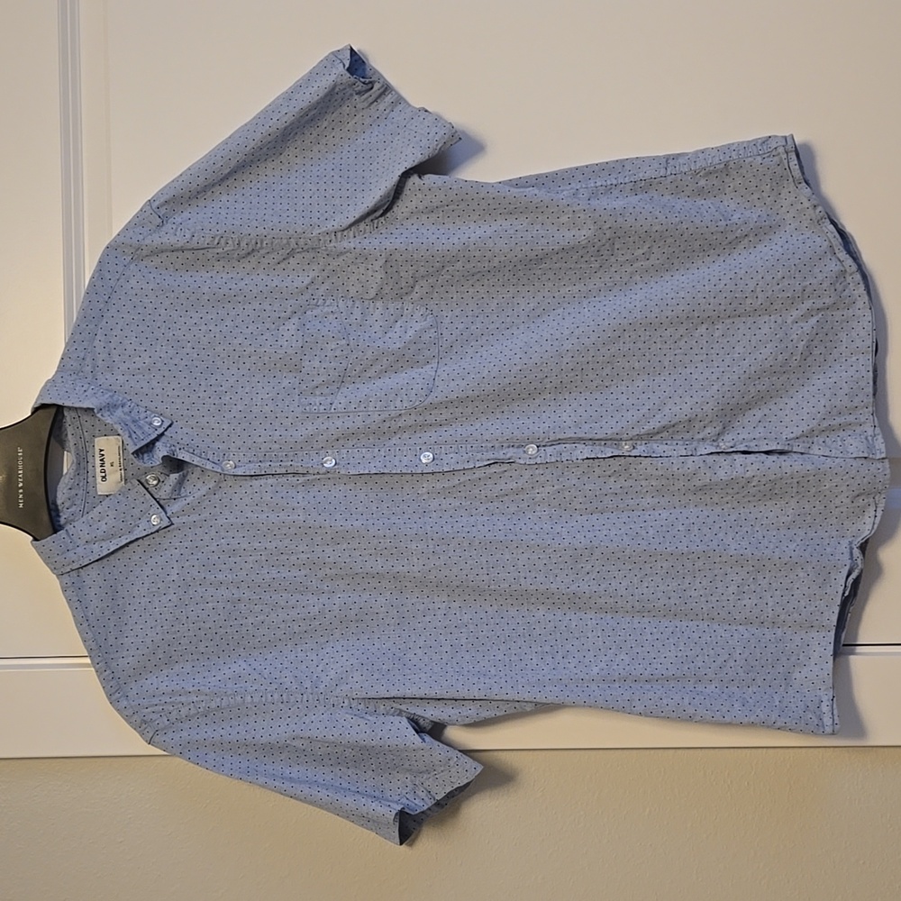 Old Navy Blue Casual Button Down Shirt with Polka Dot Pattern